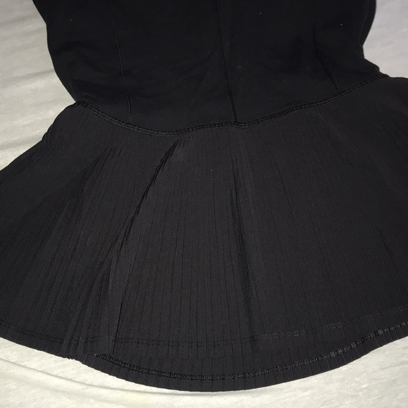 Lululemon Black Top - Picture 2 of 7